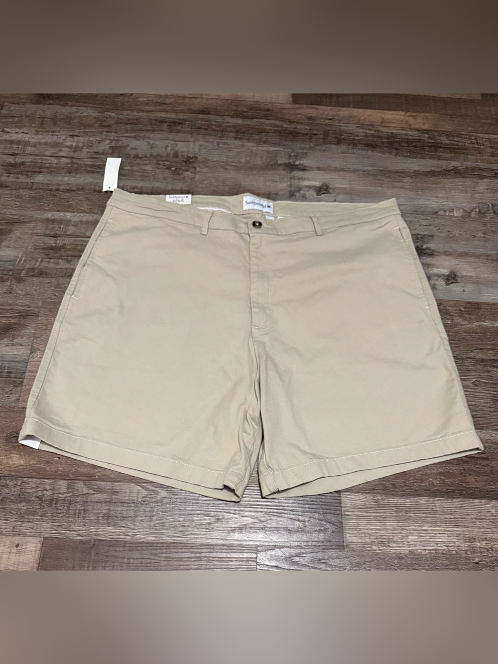 Saddlebred Men's Beige Flat-Front Shorts